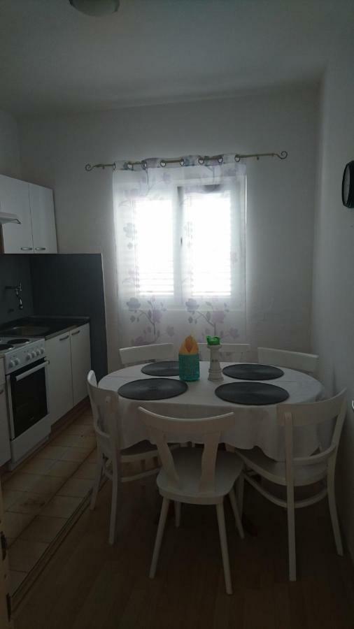Guest House Ivanka Χβαρ Εξωτερικό φωτογραφία